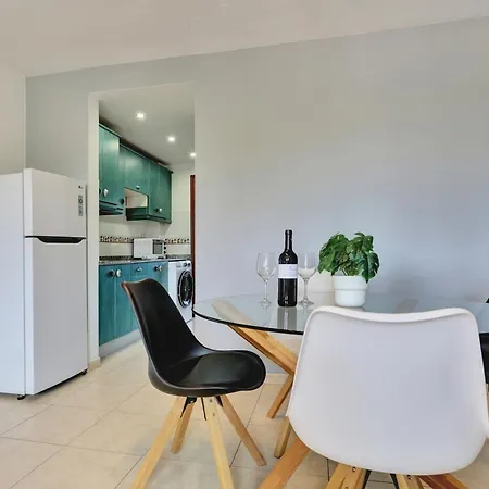 Oasis Royal F306 Apartment *